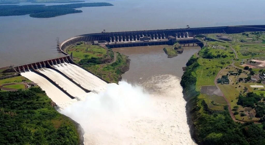 Recursos naturales de Paraguay 3 Portada reportaje itaipu copia