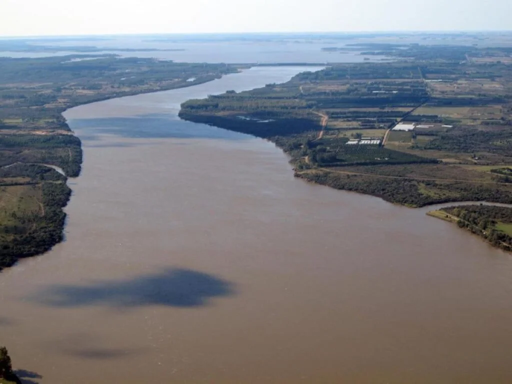 Recursos naturales de Uruguay 2 Rio de la plata